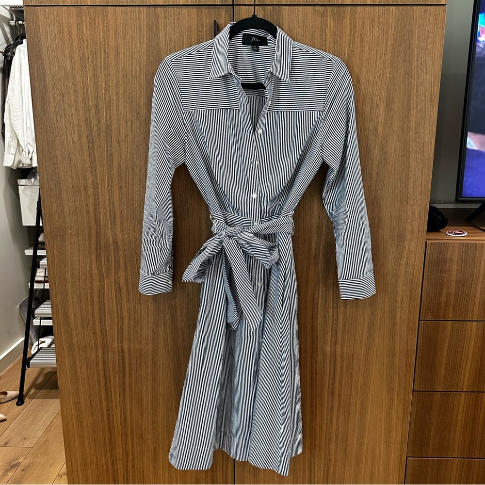 Jcrew blue and white stressed dress